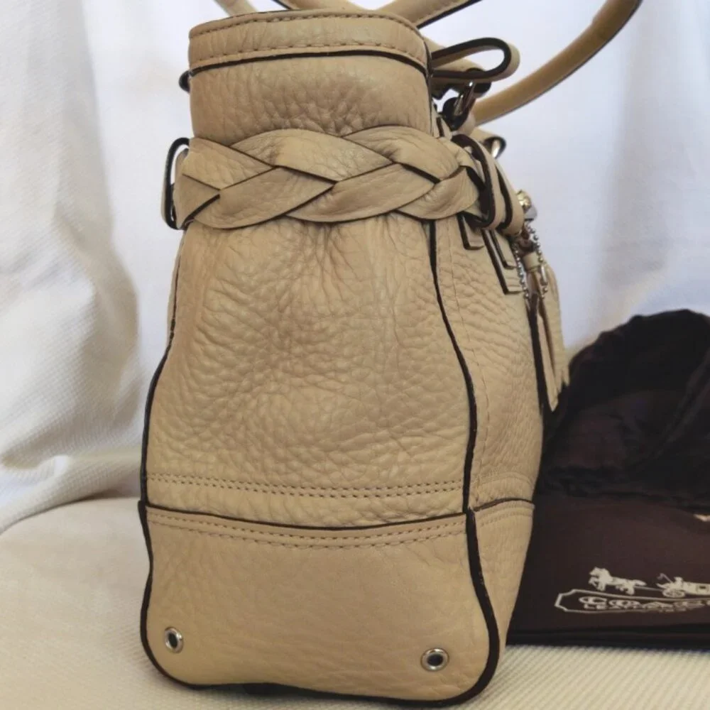Coach Hamptons Pebbled Leather Medium Carryall Satchel in Sand/Silver, EUC - Picture 12 of 15